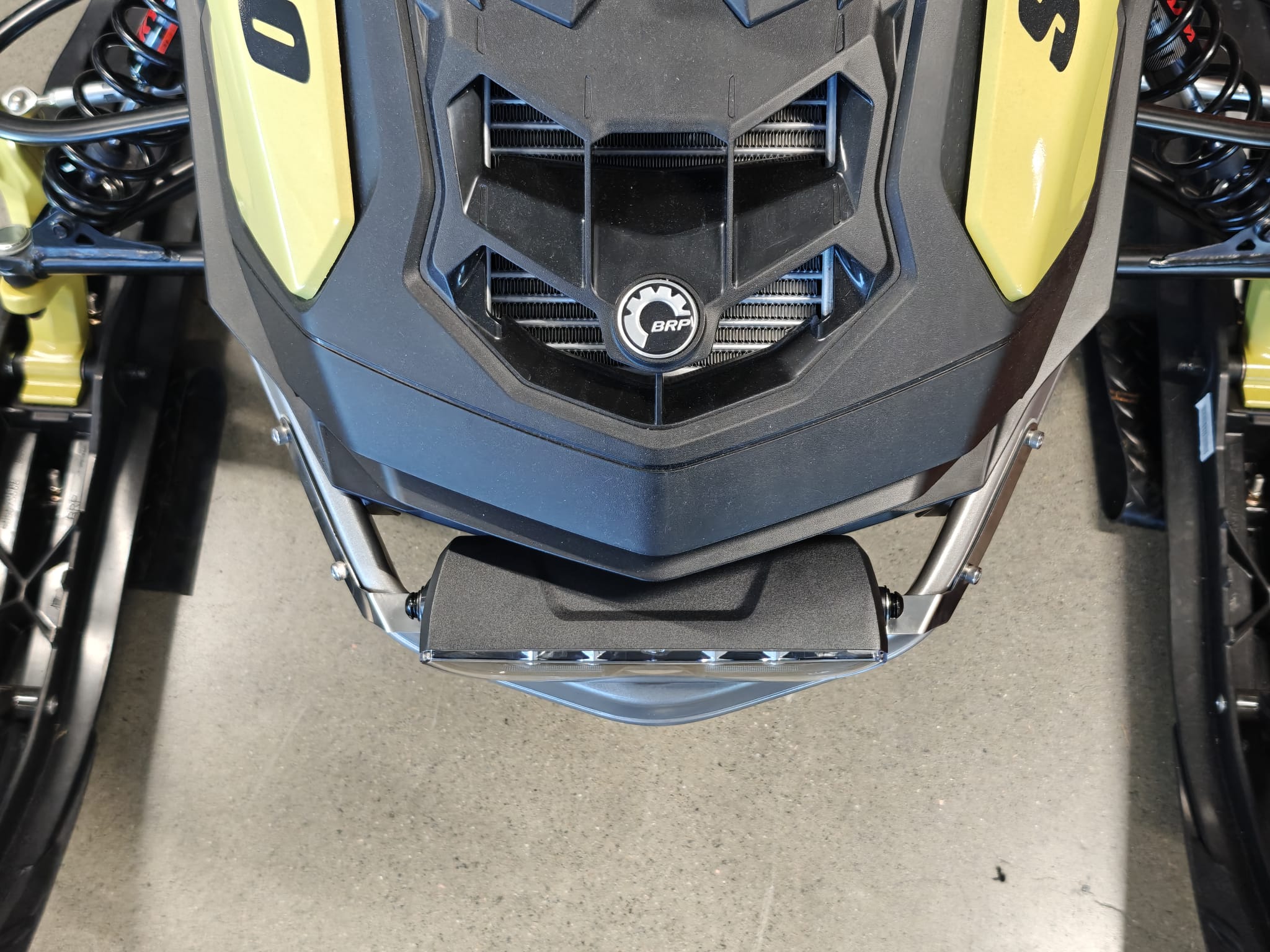 Quick-Light ledrampsfäste till Skidoo - inkl. OZZ XB1 P9" ledramp - Bild 6